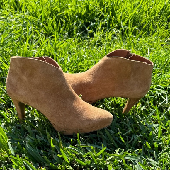 Elle Bootie. PAUL GREEN. Color: Sisal. US size 8 - Picture 8 of 16